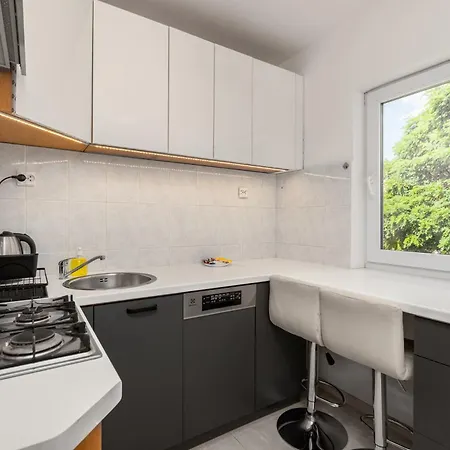 Lejlighed Danuty Siedzikowny Inki 12 By Homeprime Warszawa